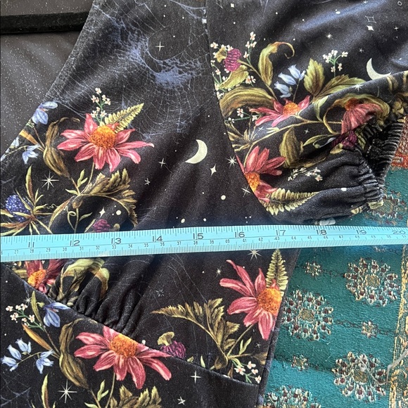 Disturbia Cleome Black Floral Spiderweb Midi Dress Size 6 - Picture 5 of 14